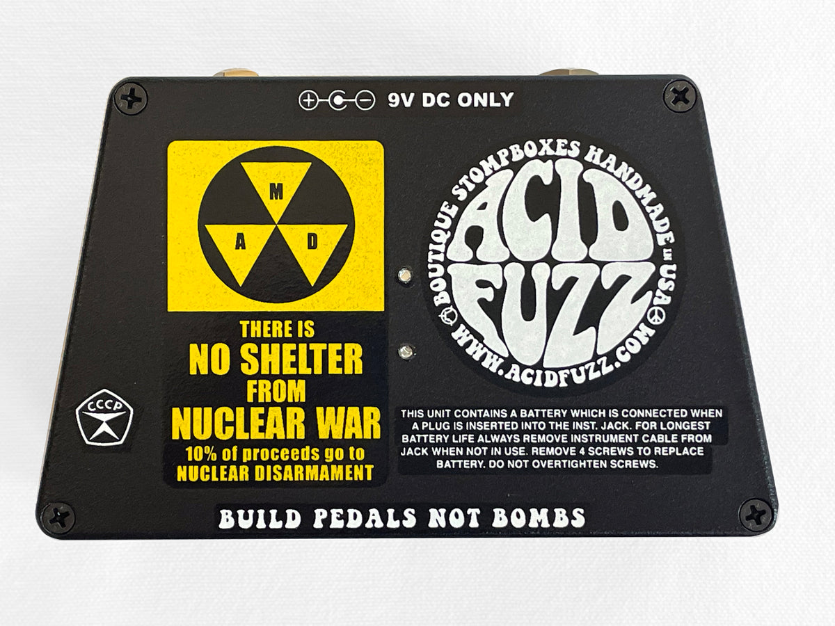 M.A.D. (Musically Assured Destruction) FUZZ-OCTAVE-SWELL – AcidFuzz